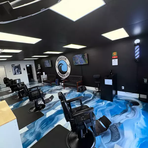 We had the pleasure of transforming the floors at @seasidebarberco, and now they’re officially moved in! 🔥