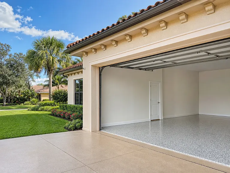 Decorative flake garage floor shown on the Bardmoor service page.