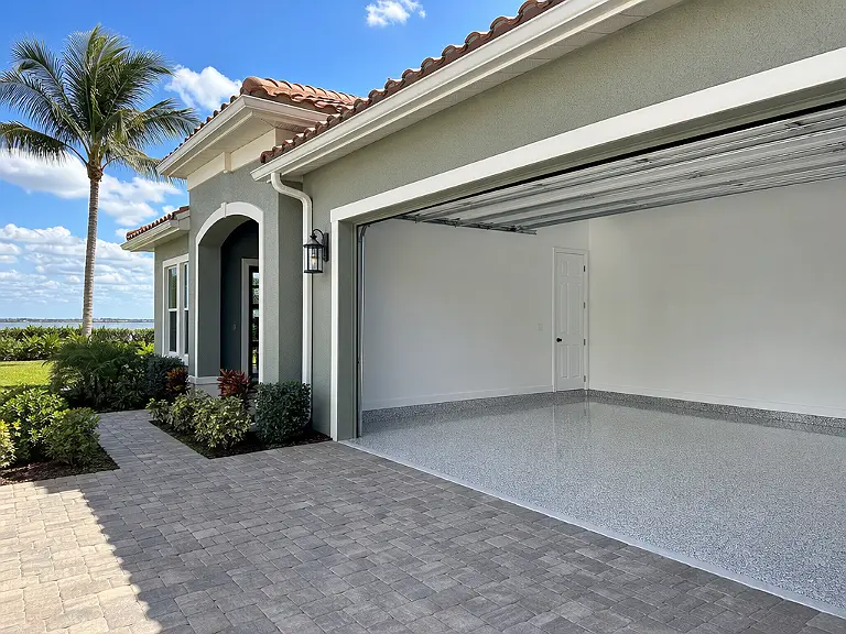 Decorative flake garage floor shown on the Tarpon Springs service page.