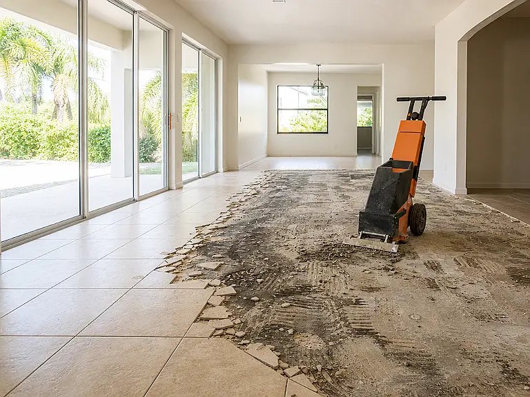 Floor removal in Bear Creek, FL