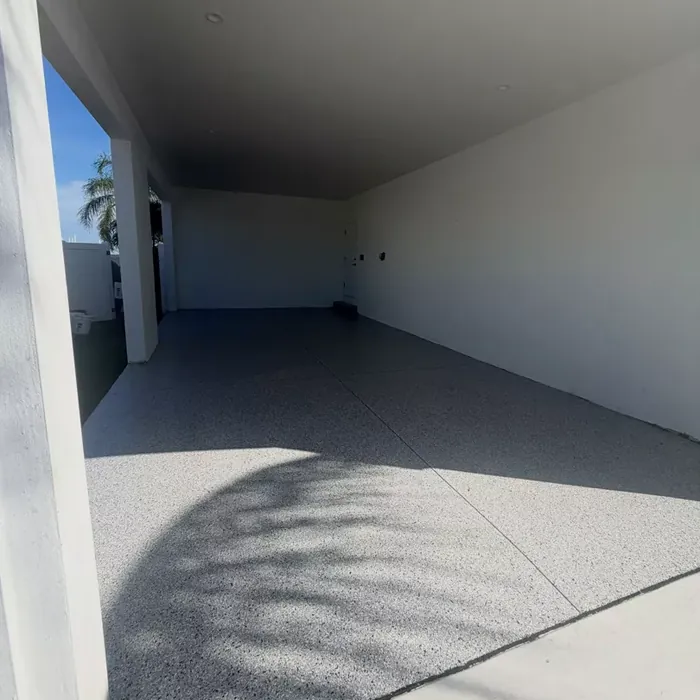 Full-flake coating on a covered patio in Tampa, FL