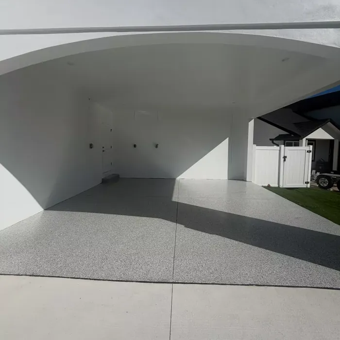 Full-flake patio floor coating at a Tampa, FL home
