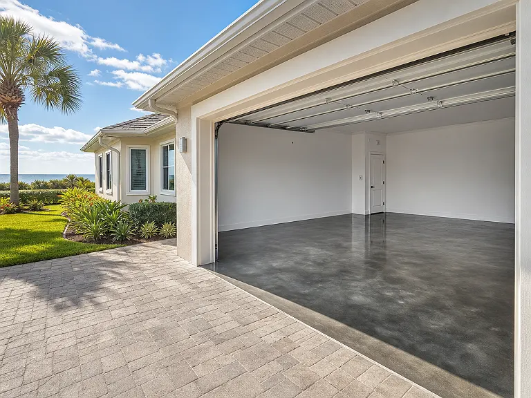 Polished concrete floors in Crystal Beach, FL