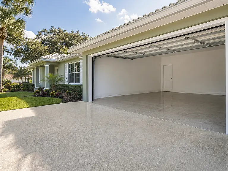 Polished concrete floors in Elfers, FL